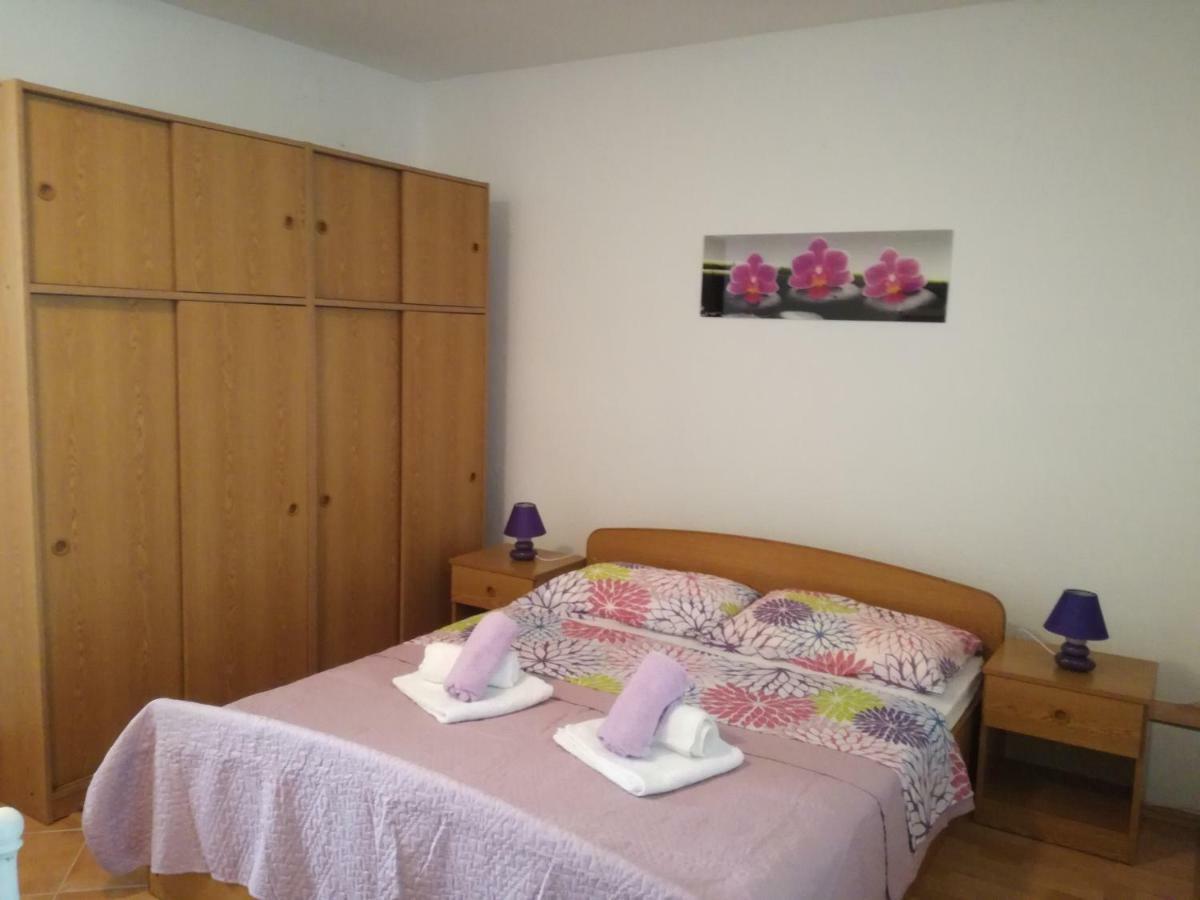 Appartement Lavanda Punat Extérieur photo