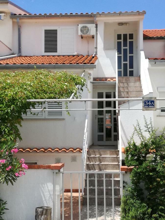 Appartement Lavanda Punat Extérieur photo